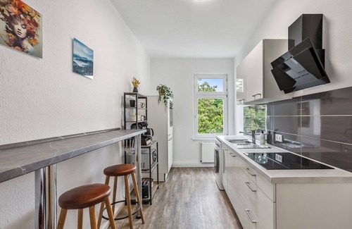 Reudnitz-Thonberg Apartment | Exclusive city apartment by the park, family-friendly