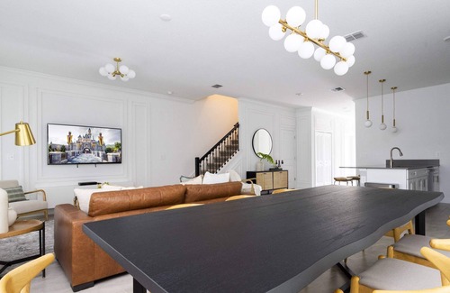 Campbell House | Exclusive home with themed bedroom near Disney