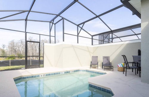 Campbell House | Exclusive home with themed bedroom near Disney