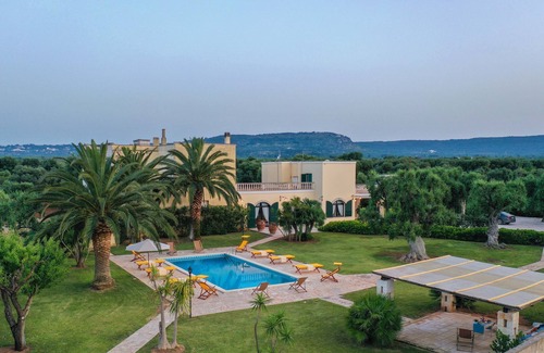 Ostuni Villa | [*EXCLUSIVE LUX VILLA with heated pool*]