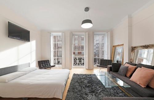 City of Westminster Apartment | Exclusive Mayfair Apartment Suite sleeps 4 people