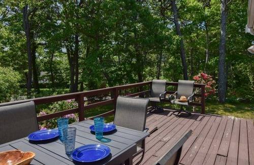 North Chatham House | Exclusive Neighborhood 1/2 mi from Jackknife Beach