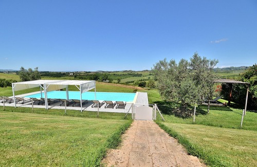 Certaldo Villa | Exclusive panoramic villa with private pool between Florence and Siena.