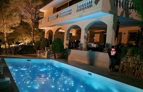Son Vida Villa | * * Exclusive Spanish-style villa*Villa Es Pont, up to 10 pers