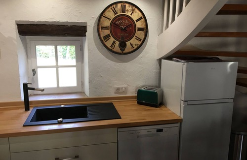 La Fagette Cottage | Exclusively Adults, 2 en-suite bedrooms, Heated Pool, Free Bike Loan