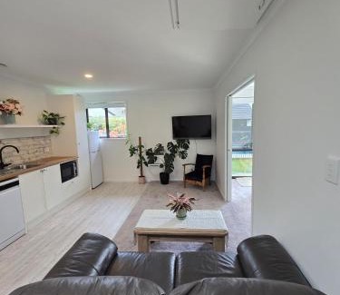 Bethlehem Apartment | Executive 1-Bedroom Apartment-Secure & Handy Bethlehem Location