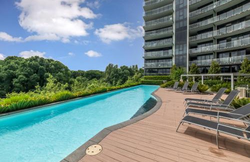 City East Apartment | Executive Balcony Apartment in Central Canberra