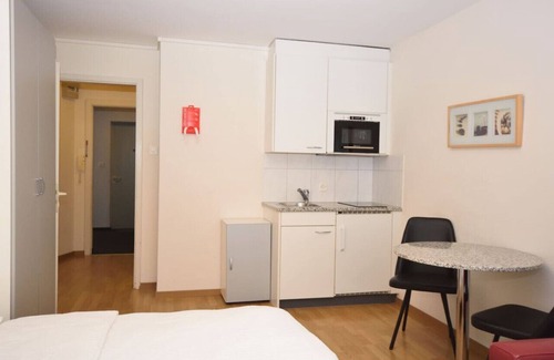 District 6 Apartment | Executive Studio - Crown 12