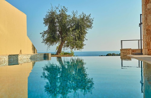 Sivota Villa | Executive Villa With Private Pool