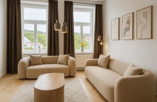 Bad Sooden-Allendorf Apartment | Exklusive 2 Whg - 6 SZ - 14 P - 2 Küchen - 4 Bäder - Mitten in Deutschland - Kurstadt fußläufig
