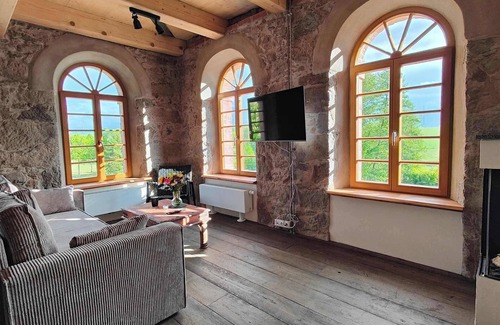 Buhlau Apartment | Exklusive Architektengaleriewohnung mit Sauna