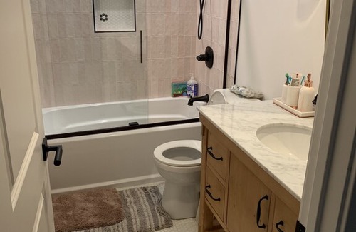 University City House | Expansive 5-bedroom remodeled San Diego home