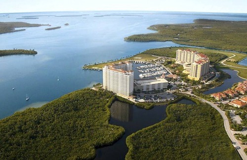 Pelican Resort | Experience a luxurious stay on the water at Marina Village in Cape Coral, Fl!
