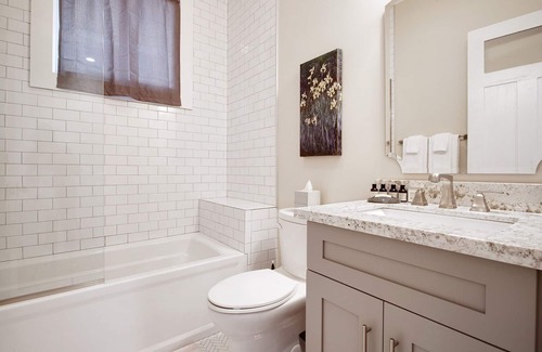 New Orleans House | Experience city life near vibrant City Park