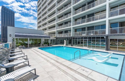 Milan Apartment | Experience City Views & Rooftop Pool – Steps from French Quarter & Bourbon St