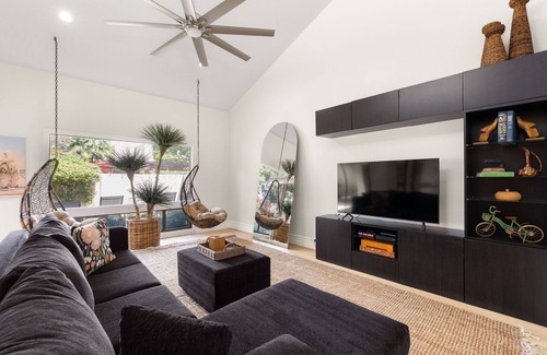 Scottsdale House | Experience Elegance and Privacy: Gated Community Townhouse in Old Town Scottsdale