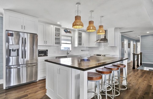 Shell Island House | Experience island life with amazing views and easy beach access! 6BR, 5BA