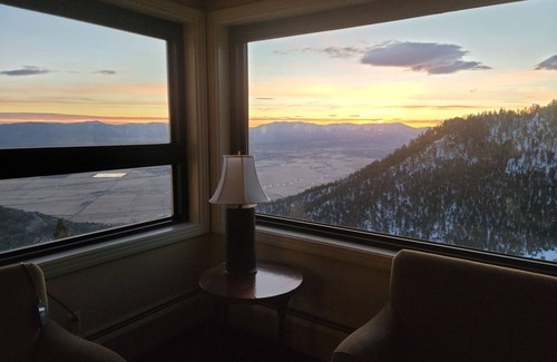 Tahoe Village Resort | Experience Tahoe's Ski Scene at Holiday Inn Club Vacations Tahoe Ridge Resort