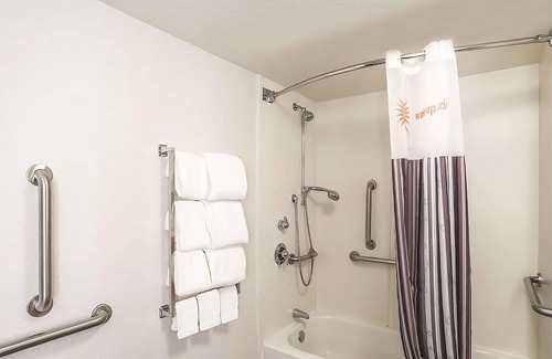 Ahwatukee Foothills House | Explore Arizona! 3 Great Units, Free Breakfast, Free Parking, Pool