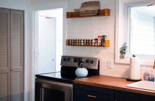 Maple City House | Explore Leelanau Peninsula, Near Beaches and Lakes! Sleeping Bear Cottage