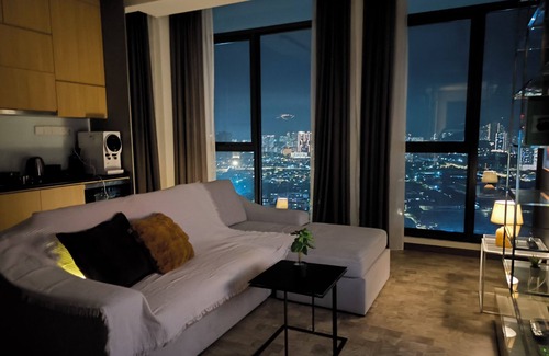 Titiwangsa Apartment | Expressionz KLCC By Laze Home