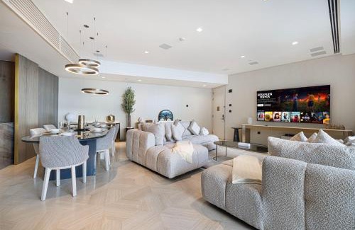 Palm Jumeirah Apartment | Exquisite 3BR Five Palm Hotel Amenities
