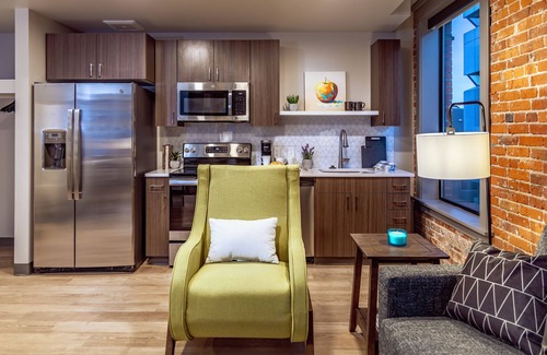 Riverside Apartment | Extraordinary 1 Bed Travel Apartment Steps From the Spokane Convention Center