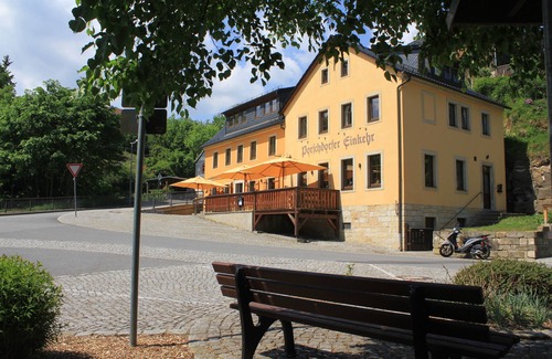 Rathmannsdorf Apartment | für 4 bis 6 Personen - 3 Schlafzimmer mit Separaten 3 Bädern
