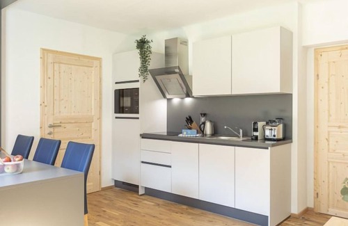 Eisenerz Apartment | für 6 P. mit IR-Sauna & Sprudelwanne by Interhome