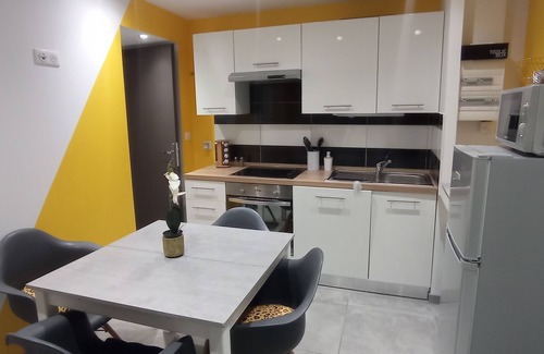 Raon-l'Etape Apartment | F1 Idéalement Situé en RDC