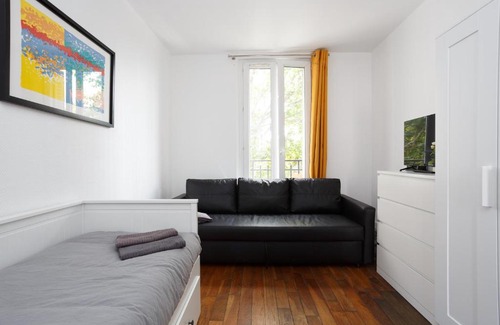 Aubervilliers Apartment | F1 Jean Jaurès 3G