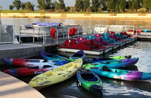 Carlsbad House | (F2) Enchanted Getaway ☀ Near River & Caverns❣
