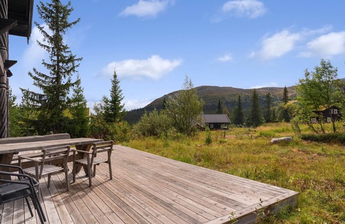 Mælem Ski Chalet | FA811 - Spacious Chalet with sauna and stunning views