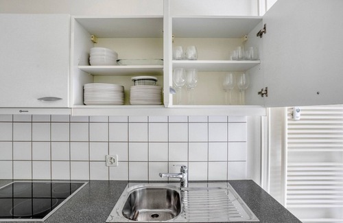 Breite Apartment | Fab Breite 2BR w/Storage, 4 min to Main Station, by Blueground