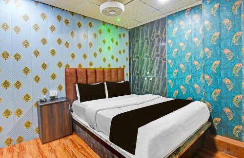 Aundh Hotel | FabExpress Arya Inn