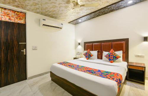 Faridabad Hotel | FabExpress Lazeeno