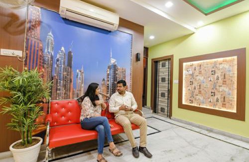 Taltala Hotel | FabExpress Nest - Nr Park Street Metro Station