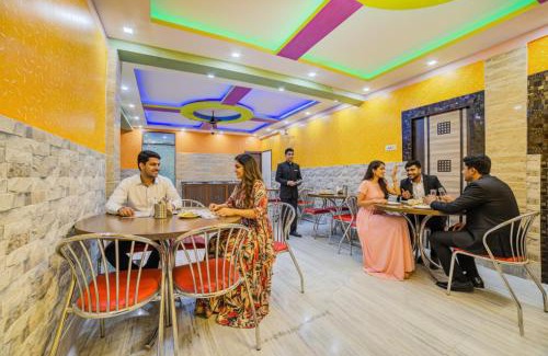 Taltala Hotel | FabExpress Nest - Nr Park Street Metro Station