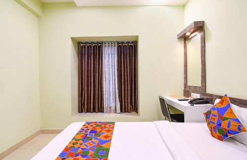 New Town Hotel | FabExpress The Sunshine Residency