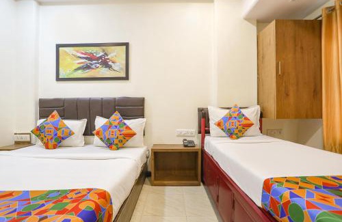 Marol House | FabHotel Aksa Inn