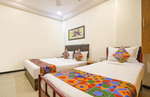 Marol House | FabHotel Aksa Inn