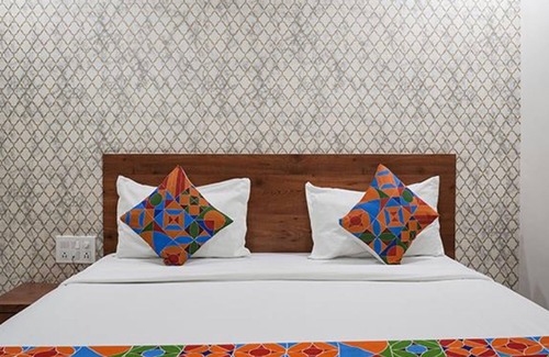 Nagarbhavi Hotel | Fabhotel Champion Grand