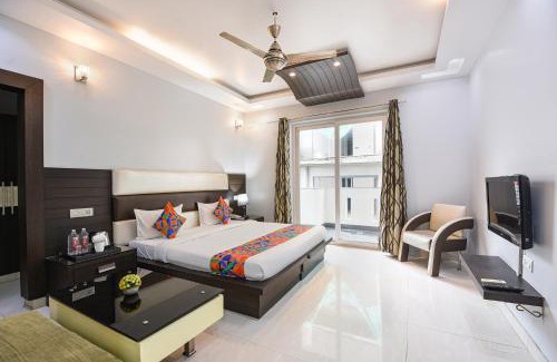 Gurugram Hotel | FabHotel Daffodils