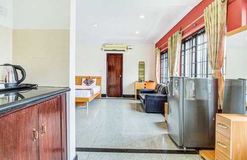 HSR Layout Hotel | Fabhotel Emara Grand