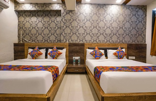 Ahmedabad Hotel | Fabhotel Galaxy I