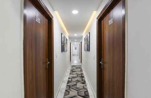 New Delhi House | FabHotel Golden Key Inn Near Rajouri Garden