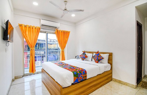 Ballygunge Hotel | Fabhotel Grand Hazra Inn
