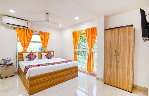 Ballygunge Hotel | Fabhotel Grand Hazra Inn