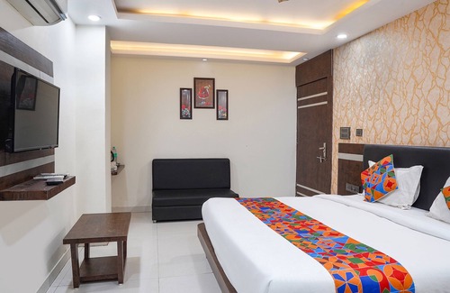Bhopal Hotel | Fabhotel Jalsa Dlx