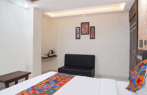 Bhopal Hotel | Fabhotel Jalsa Dlx
